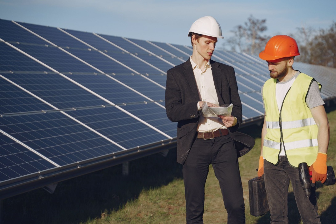 Commercial Solar Panel Grants for UK Businesses